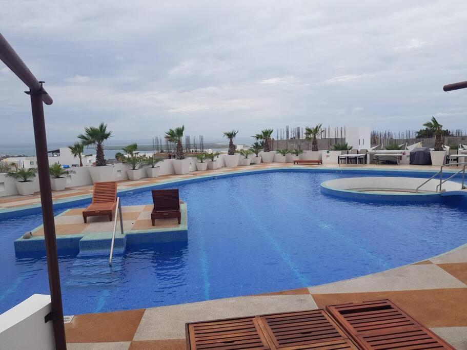 Condo En Torres Cantera De 2 Recamaras 2 1/2 Banos ลาปาซ ภายนอก รูปภาพ